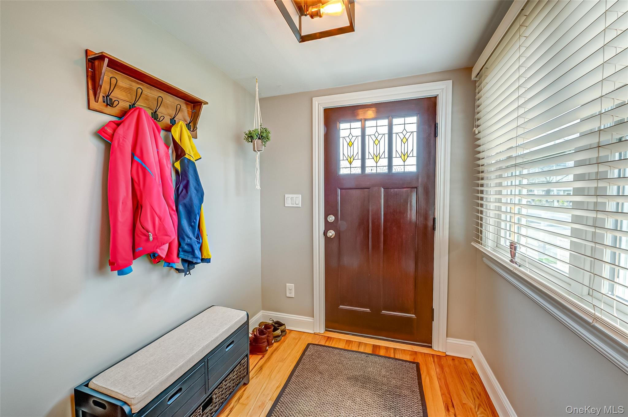 #17 photo, 71 S Bay Drive, سوفولك Babylon , NY 11702