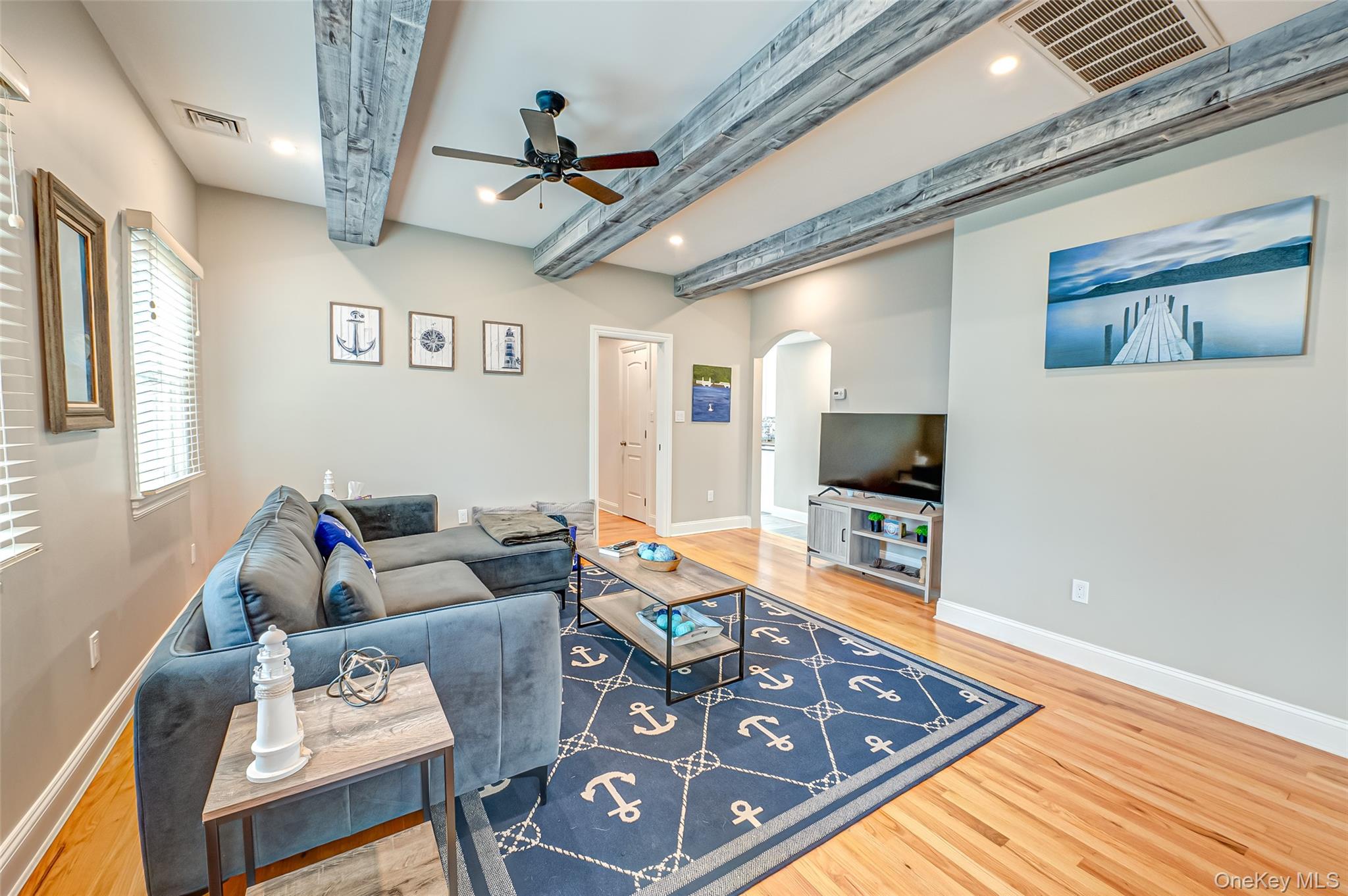 #4 photo, 71 S Bay Drive, سوفولك Babylon , NY 11702