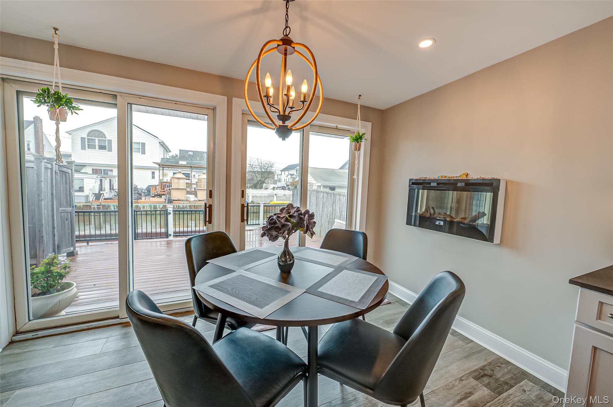 #9 photo, 71 S Bay Drive, سوفولك Babylon , NY 11702