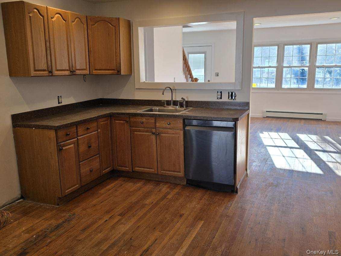 #6 photo, 125 Greenwood Drive, מחוז סאפוק North Babylon , NY 11703