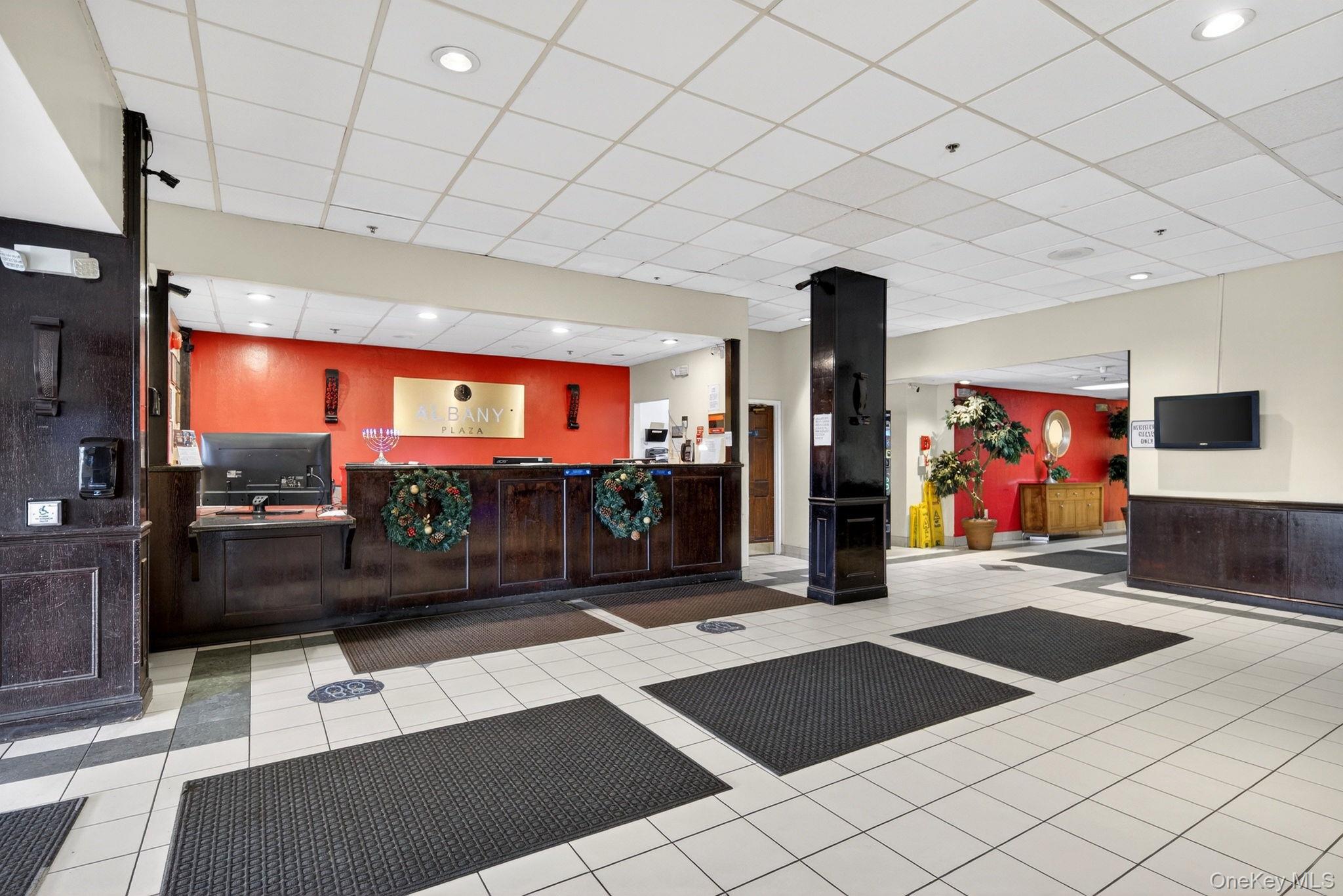 #12 photo, 3 Watervliet Ave Ext, 纽约州 Colonie , NY 12206