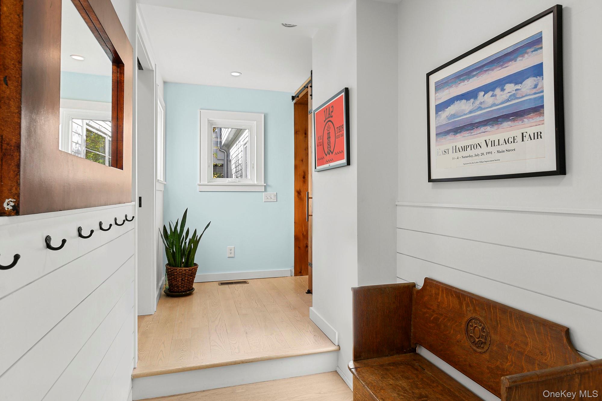 #17 photo, 21 Cove Road, מחוז סאפוק Sag Harbor , NY 11963