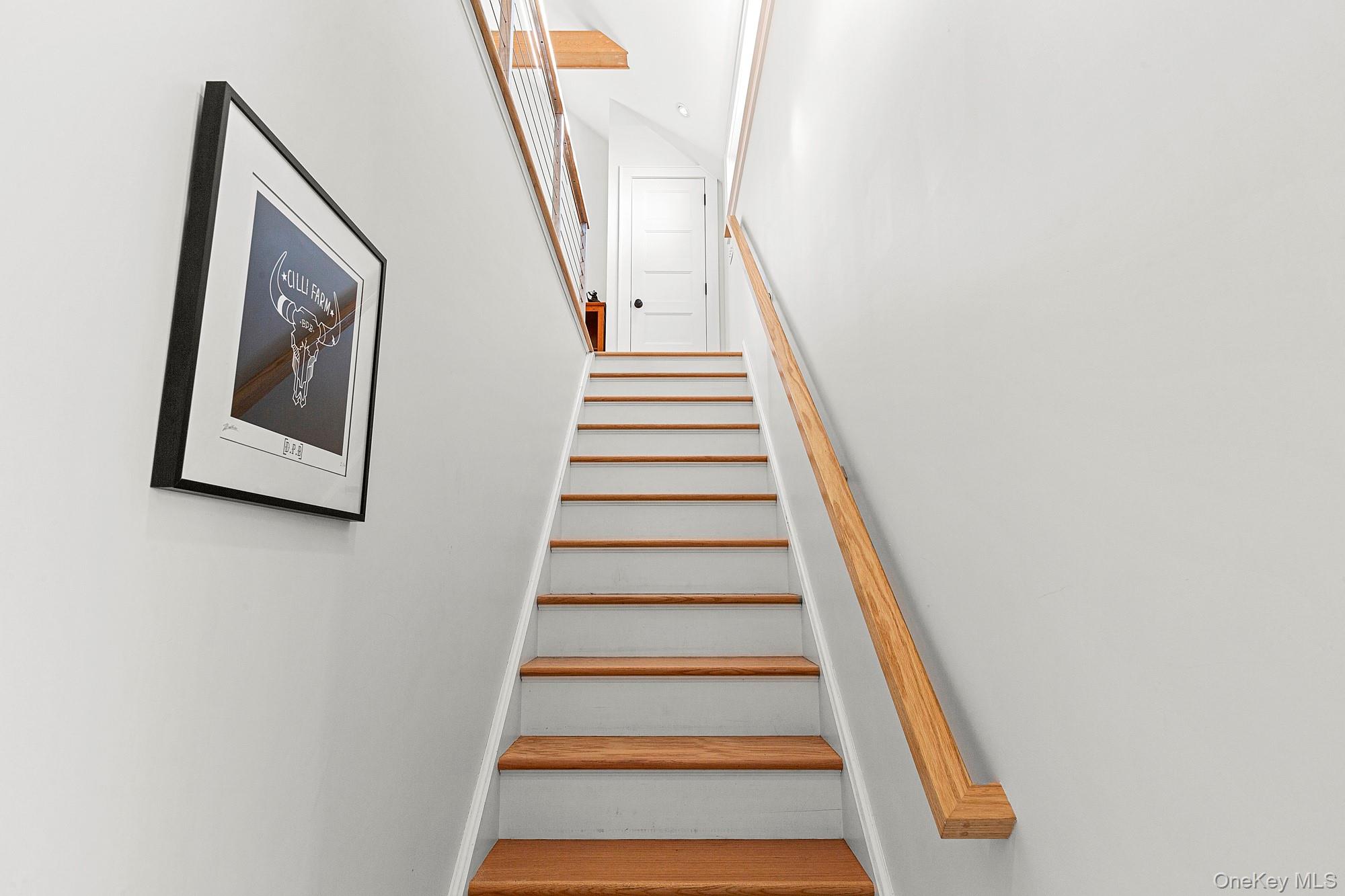 #19 photo, 21 Cove Road, מחוז סאפוק Sag Harbor , NY 11963