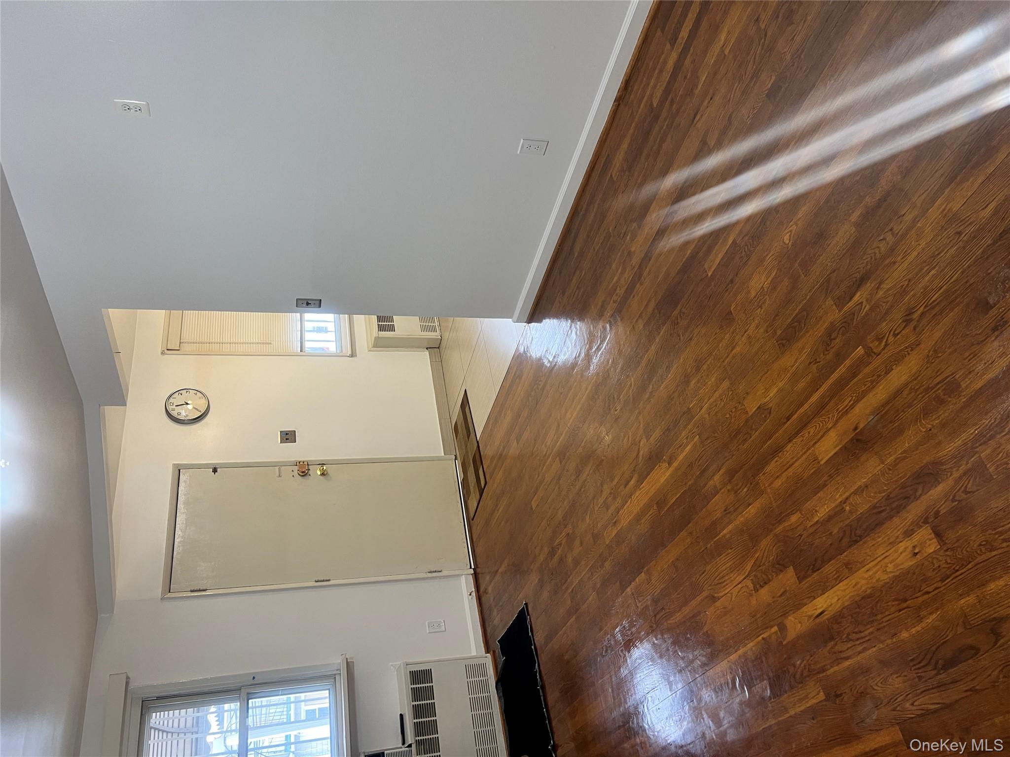 #14 photo, 1019 E 104th Street, Бруклин ‖ Brooklyn , NY 11236