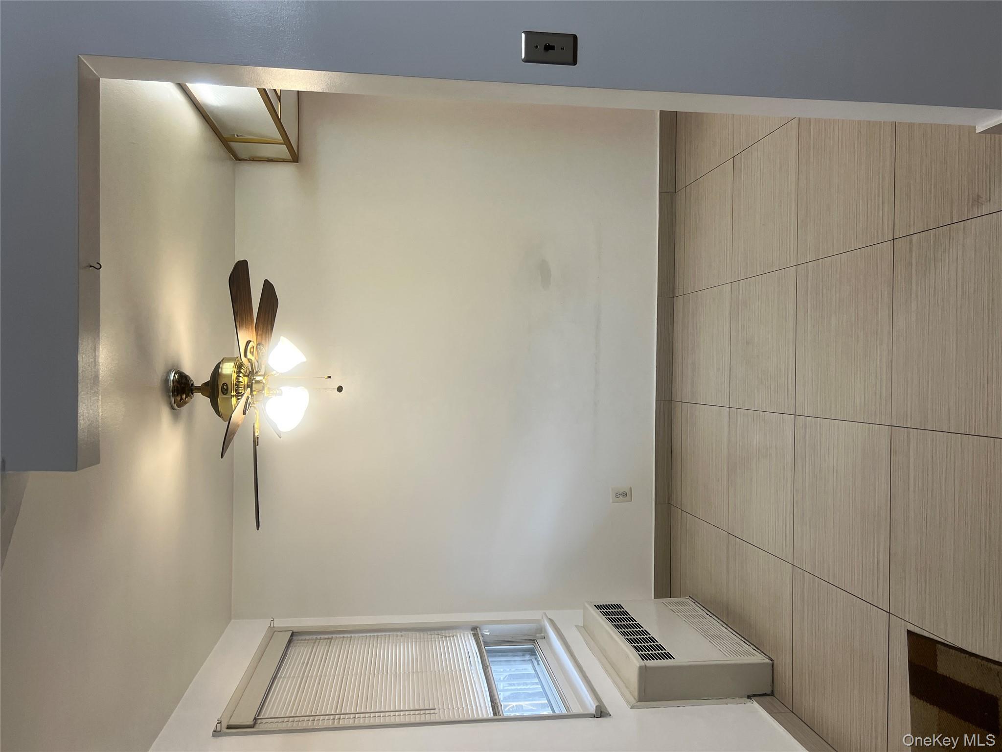 #2 photo, 1019 E 104th Street, Бруклин ‖ Brooklyn , NY 11236