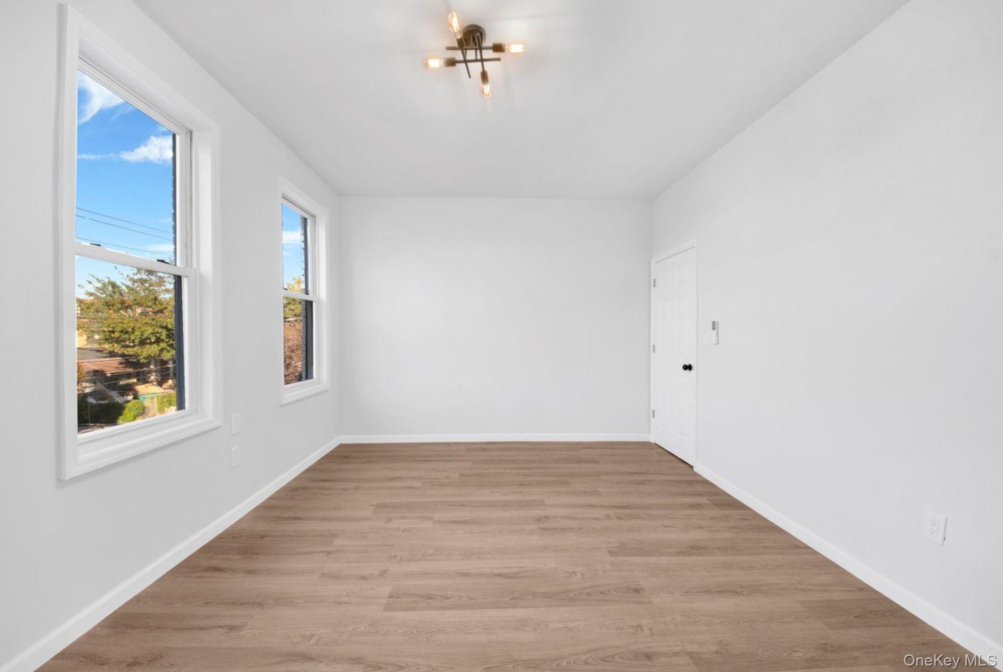 #20 photo, 3232 Fenton Avenue, Bronx , NY 10469