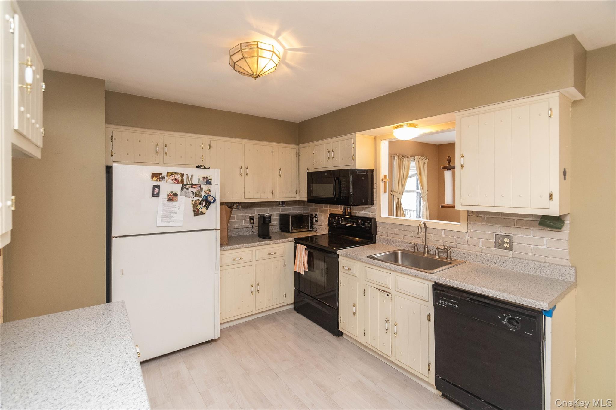 #20 photo, 32 Elizabeth Drive, Hopewell Junction , NY 12533