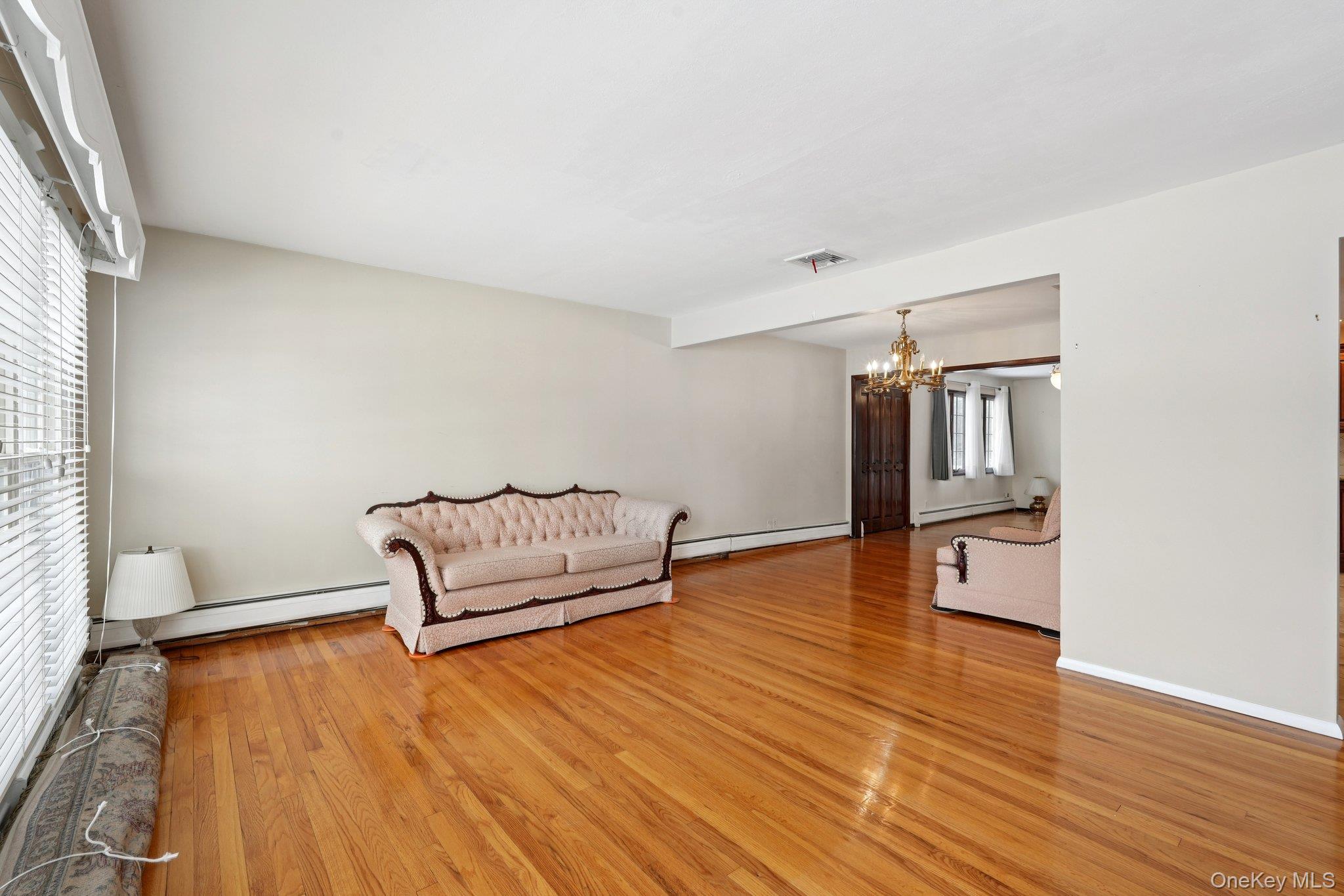 #6 photo, 12 Stratford Place, New City , NY 10956