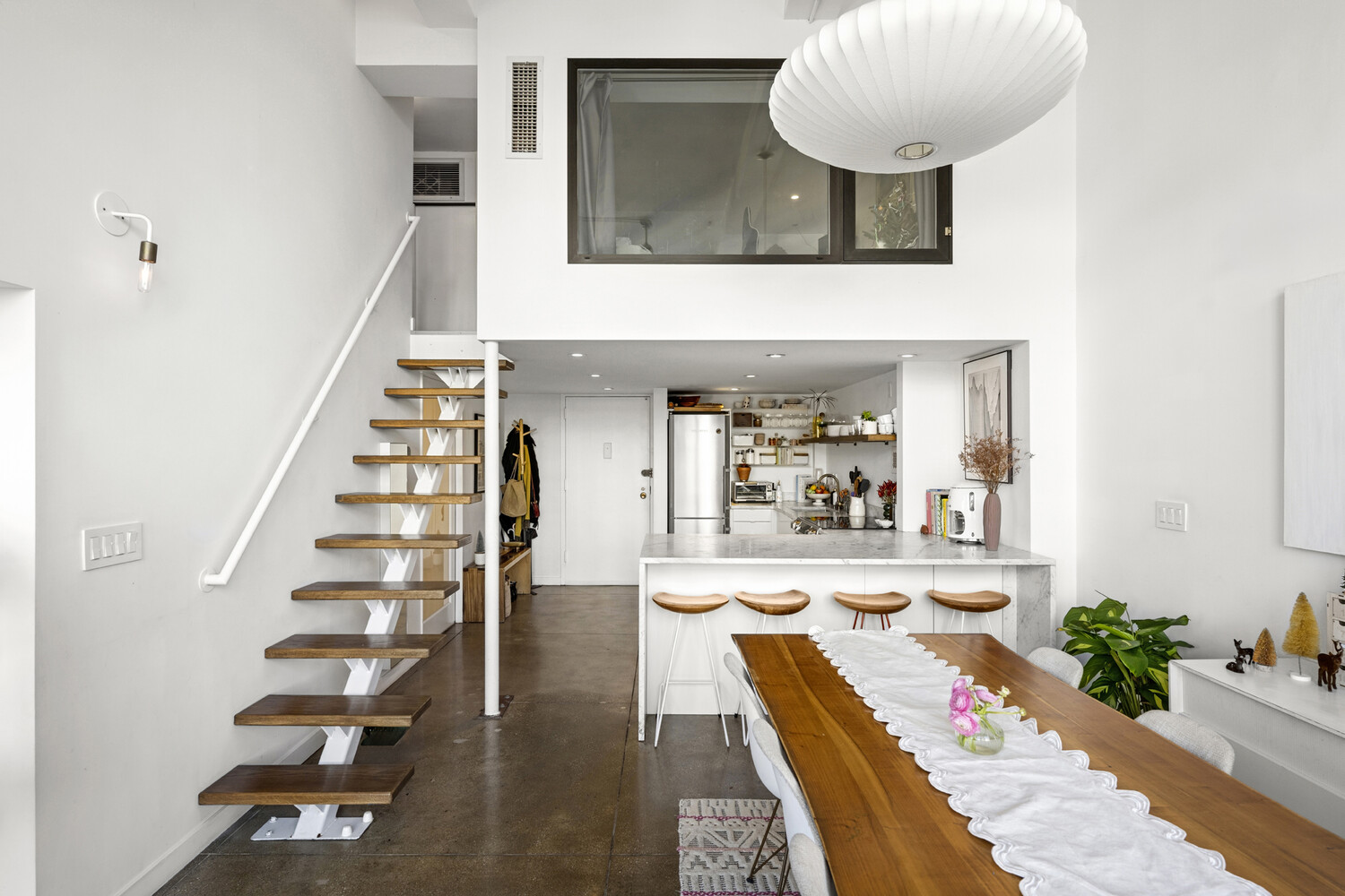 #13 photo, 111 4TH Avenue, मैनहटन East Village , NY 10003