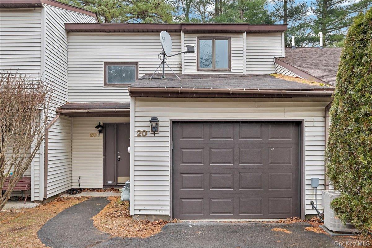 #4 photo, 20 Heartwood Court, 纽约州 Call Listing Agent , NY 12065