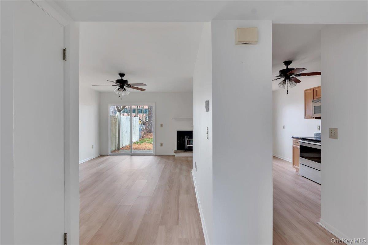 #8 photo, 20 Heartwood Court, 纽约州 Call Listing Agent , NY 12065