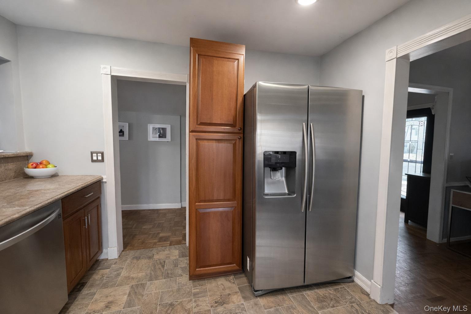 #4 photo, 9 Katie Court, Lake Grove , NY 11755