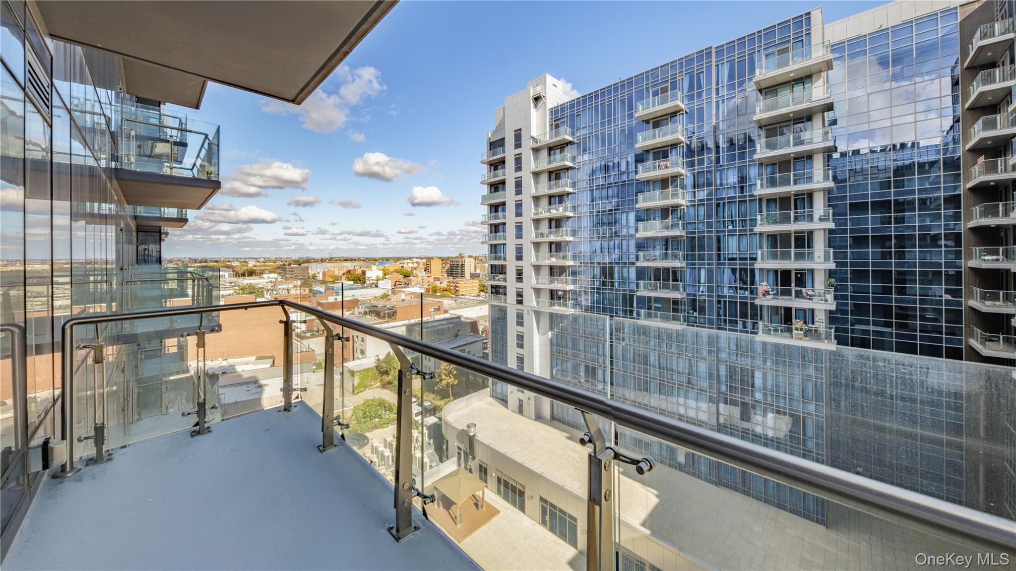 #13 photo, 33-71 Prince Street, फ्लशिंग Flushing , NY 11354