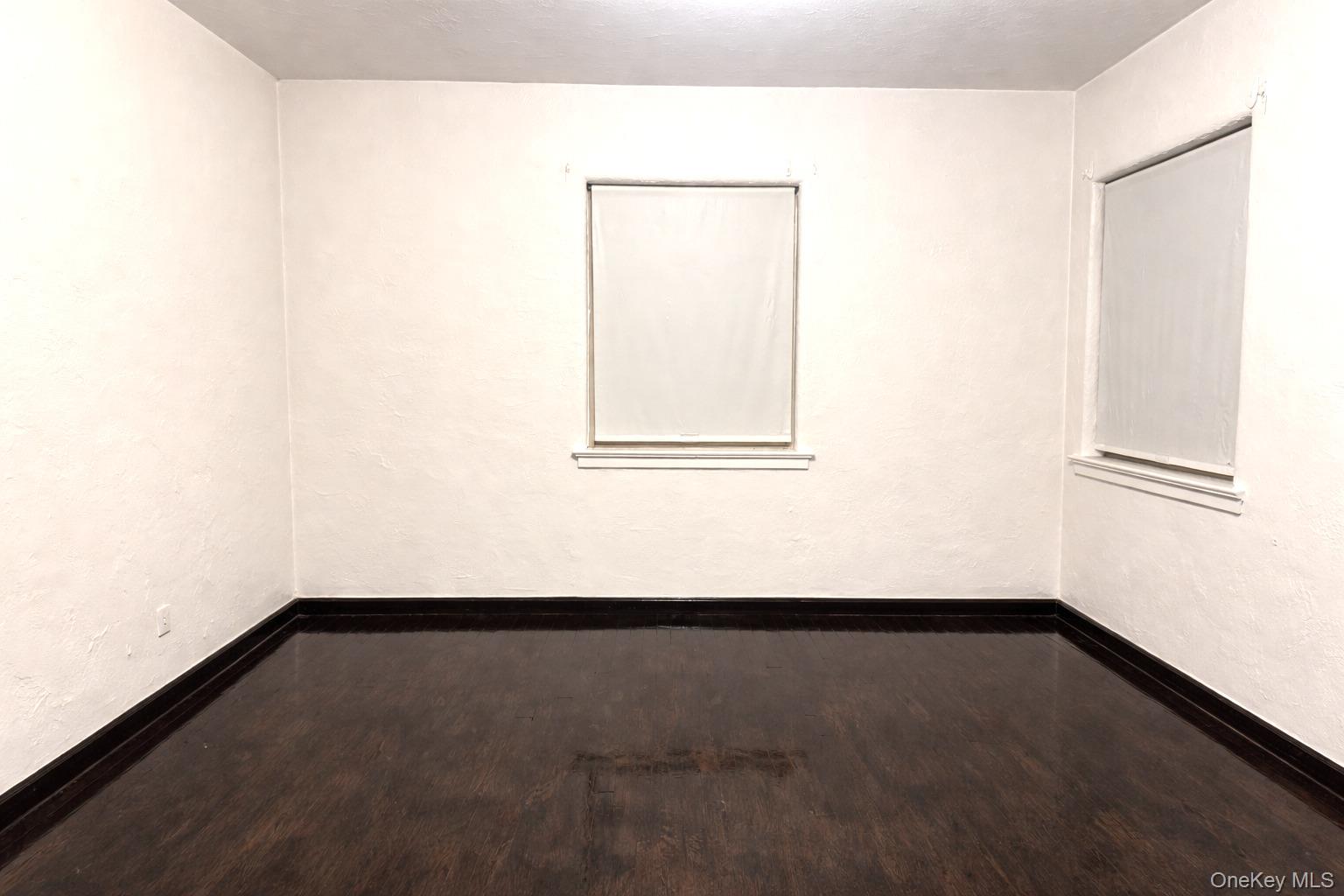 #4 photo, 4017 194th Street, 皇后区 贝塞 Bayside , NY 11358