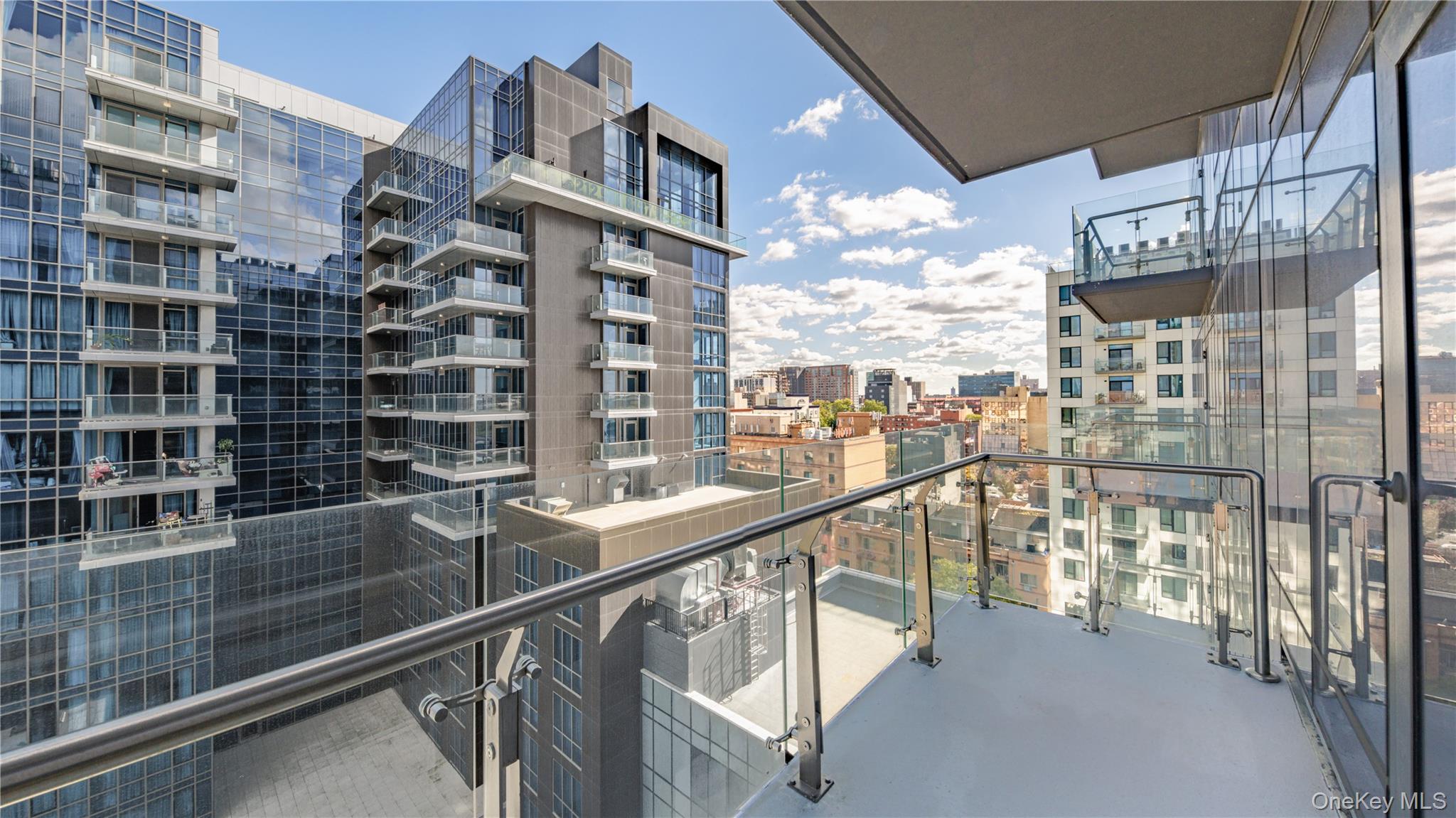 #14 photo, 33-71 Prince Street, फ्लशिंग Flushing , NY 11354