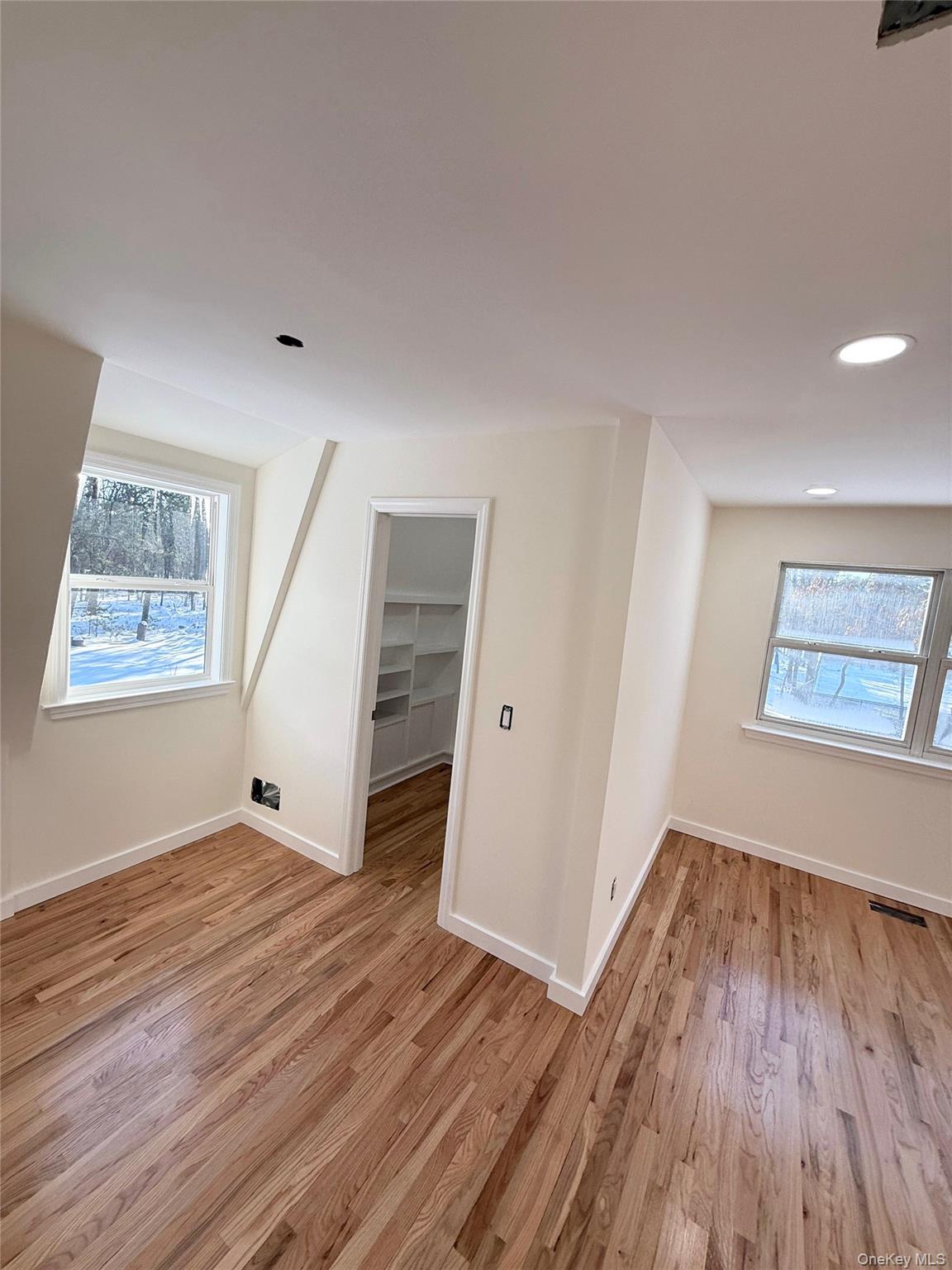 #5 photo, 31 N Cozine Road, Manorville , NY 11949