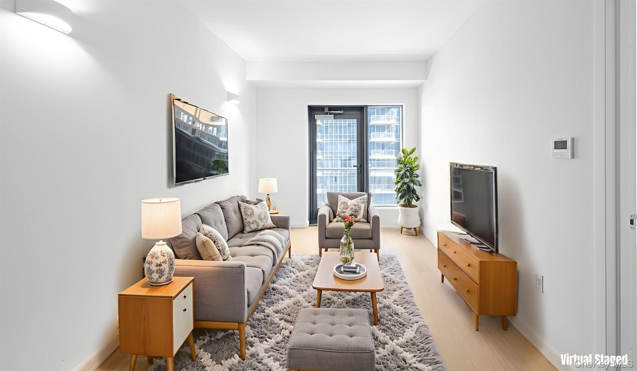 #1 photo, 33-71 Prince Street, फ्लशिंग Flushing , NY 11354