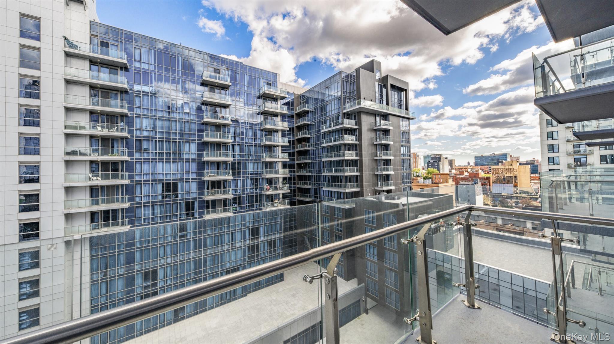 #11 photo, 33-71 Prince Street, फ्लशिंग Flushing , NY 11354