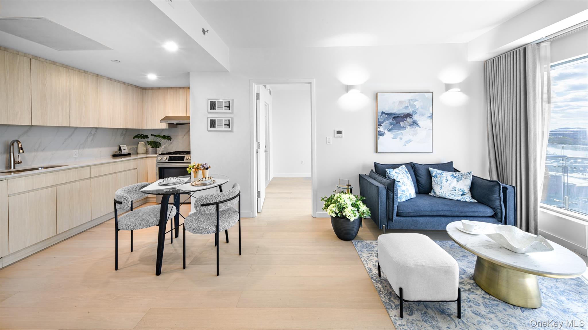 #4 photo, 33-71 Prince Street, फ्लशिंग Flushing , NY 11354