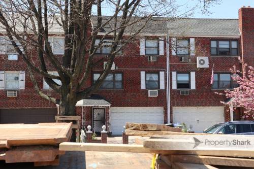 #1 photo, 25-22 Parsons Blvd., Куинс ‖ Flushing , NY 11354