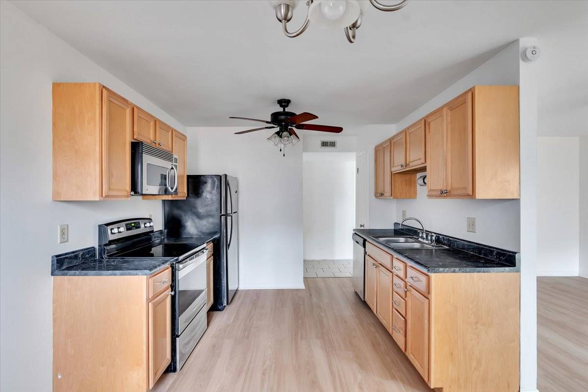 #16 photo, 20 Heartwood  Court, 纽约州 Clifton Park , NY 12065