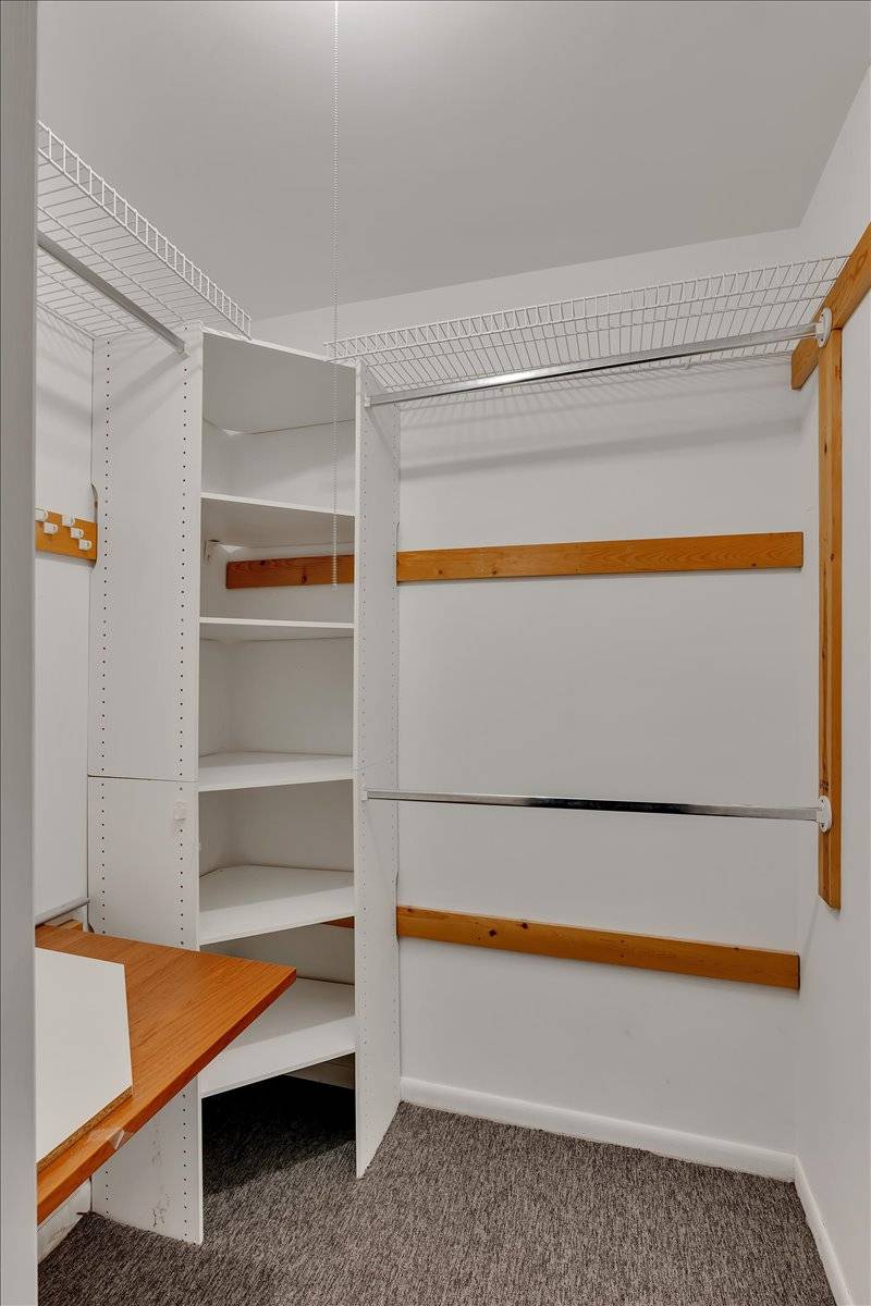 #28 photo, 20 Heartwood  Court, 纽约州 Clifton Park , NY 12065