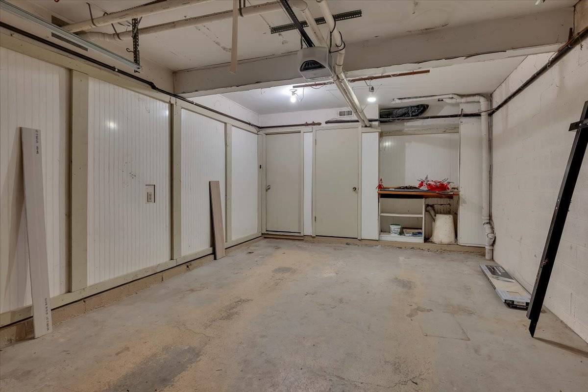 #47 photo, 20 Heartwood  Court, Clifton Park , NY 12065