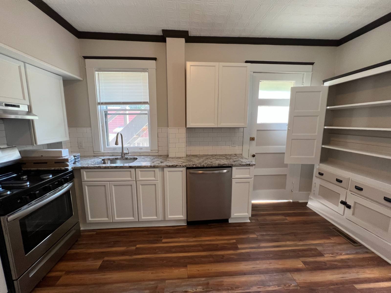 #2 photo, 1084 Wendell Avenue, #1, Schenectady , NY 12308