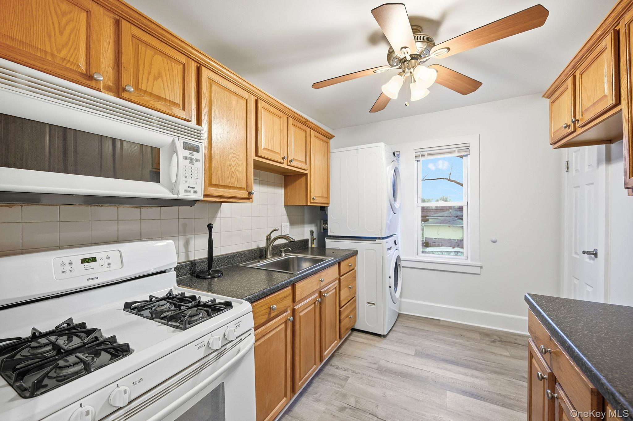 #10 photo, 359 Orangeburg Road, 뉴욕주 Pearl River , NY 10965