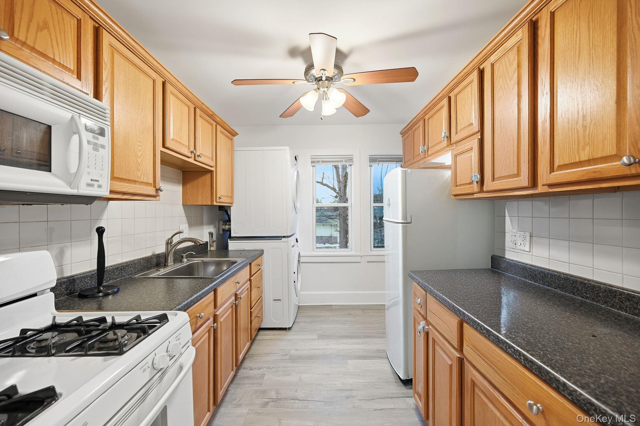 #8 photo, 359 Orangeburg Road, 뉴욕주 Pearl River , NY 10965