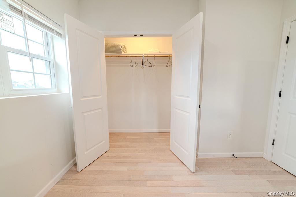 #4 photo, 327 Mundy Lane, 紐約州 Mount Vernon , NY 10550