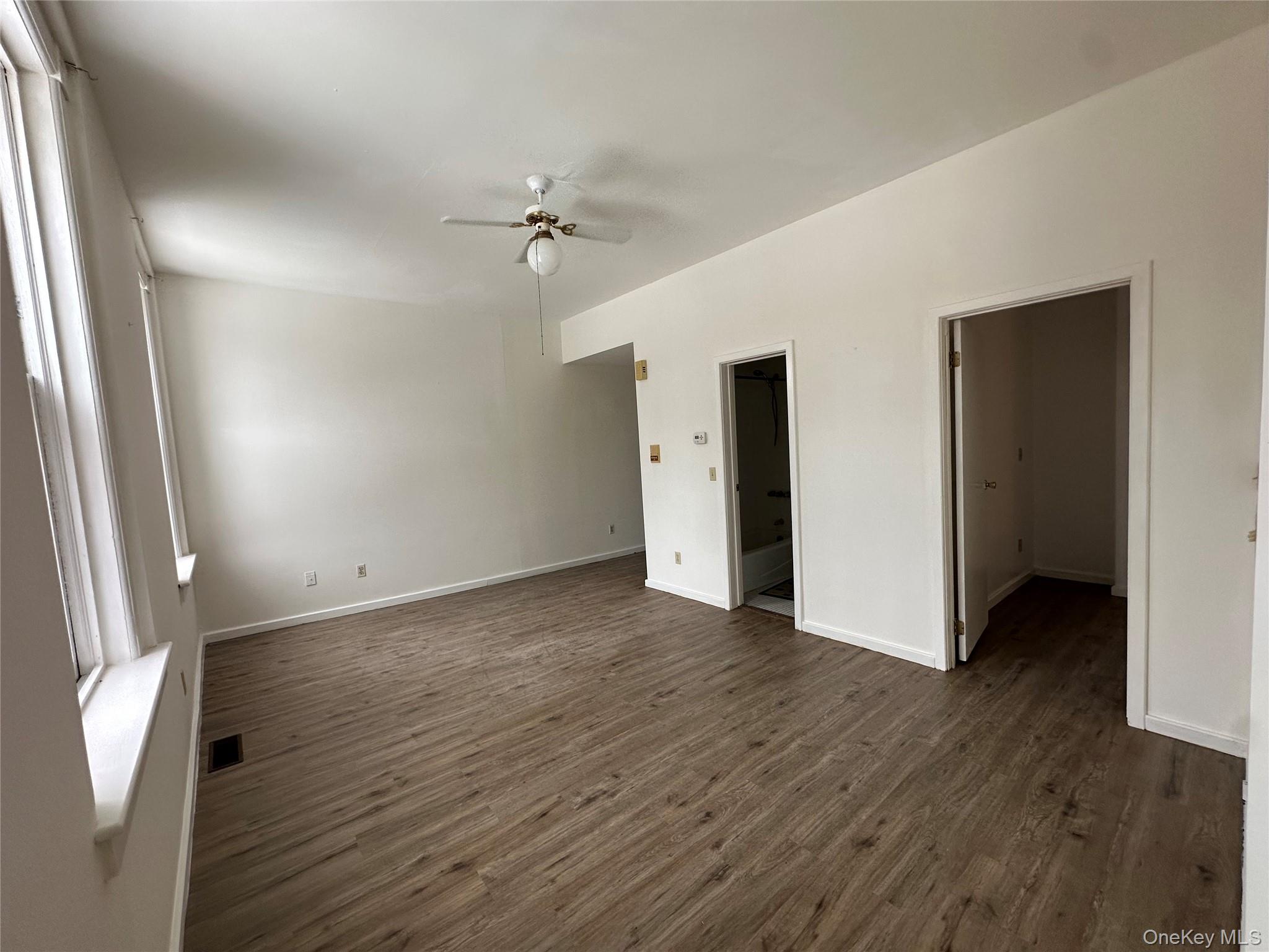 #13 photo, 165 Ulster Avenue, Saugerties , NY 12477