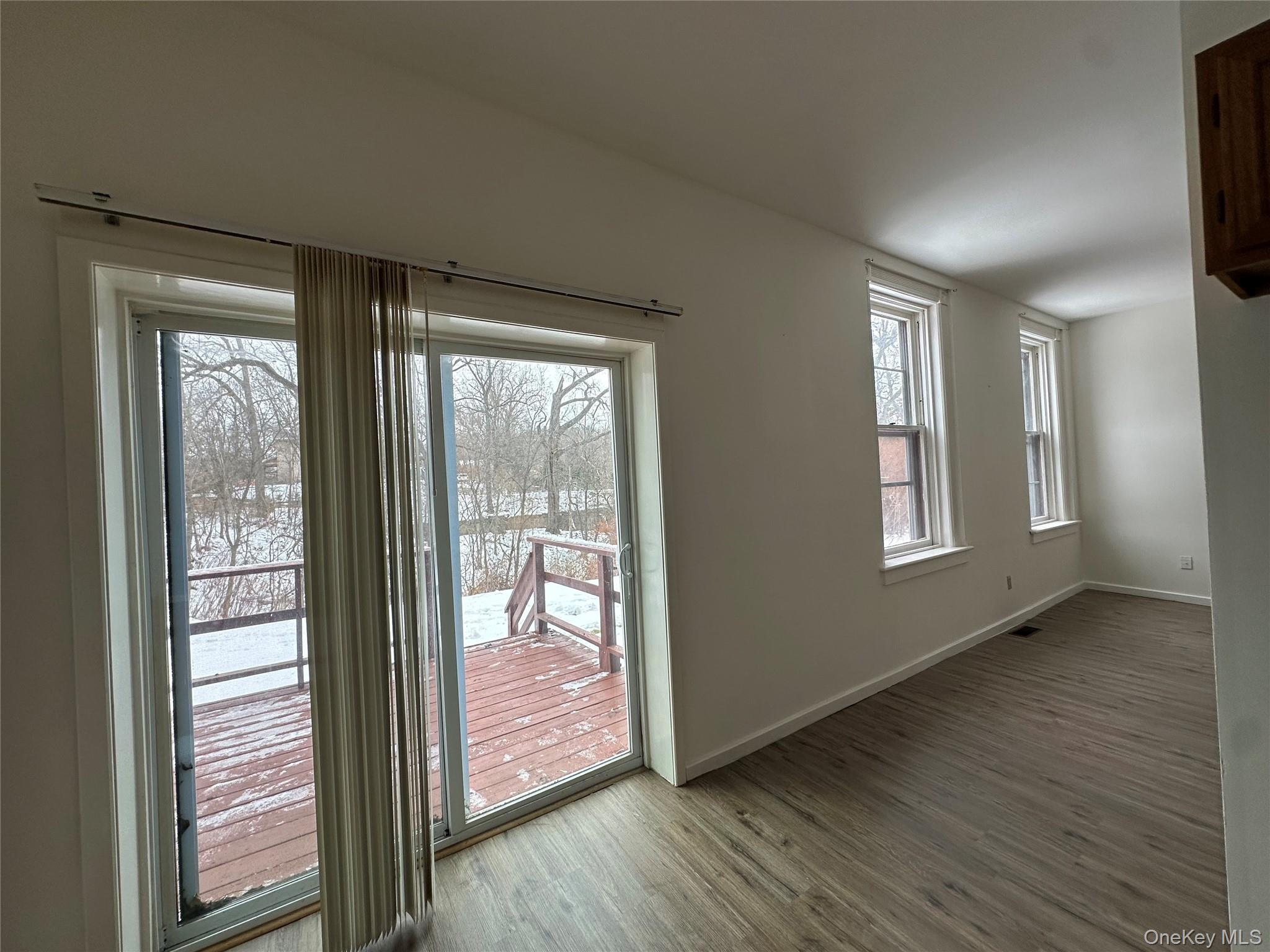 #15 photo, 165 Ulster Avenue, Saugerties , NY 12477