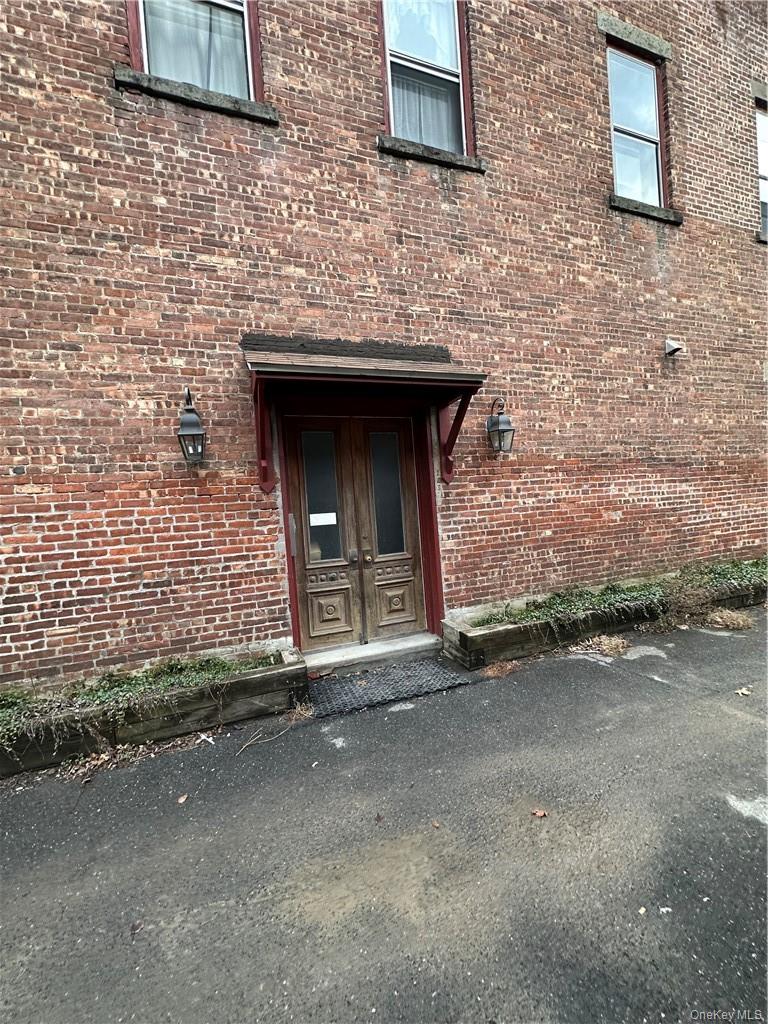 #2 photo, 165 Ulster Avenue, Saugerties , NY 12477