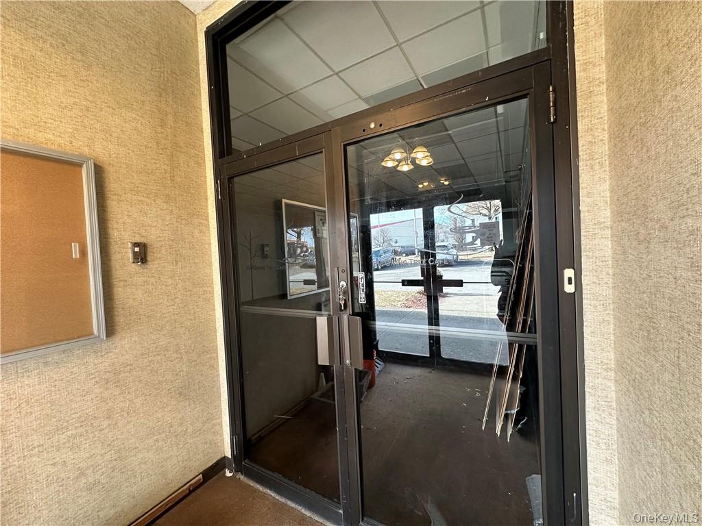 #4 photo, 136 Lake Street, Newburgh , NY 12550