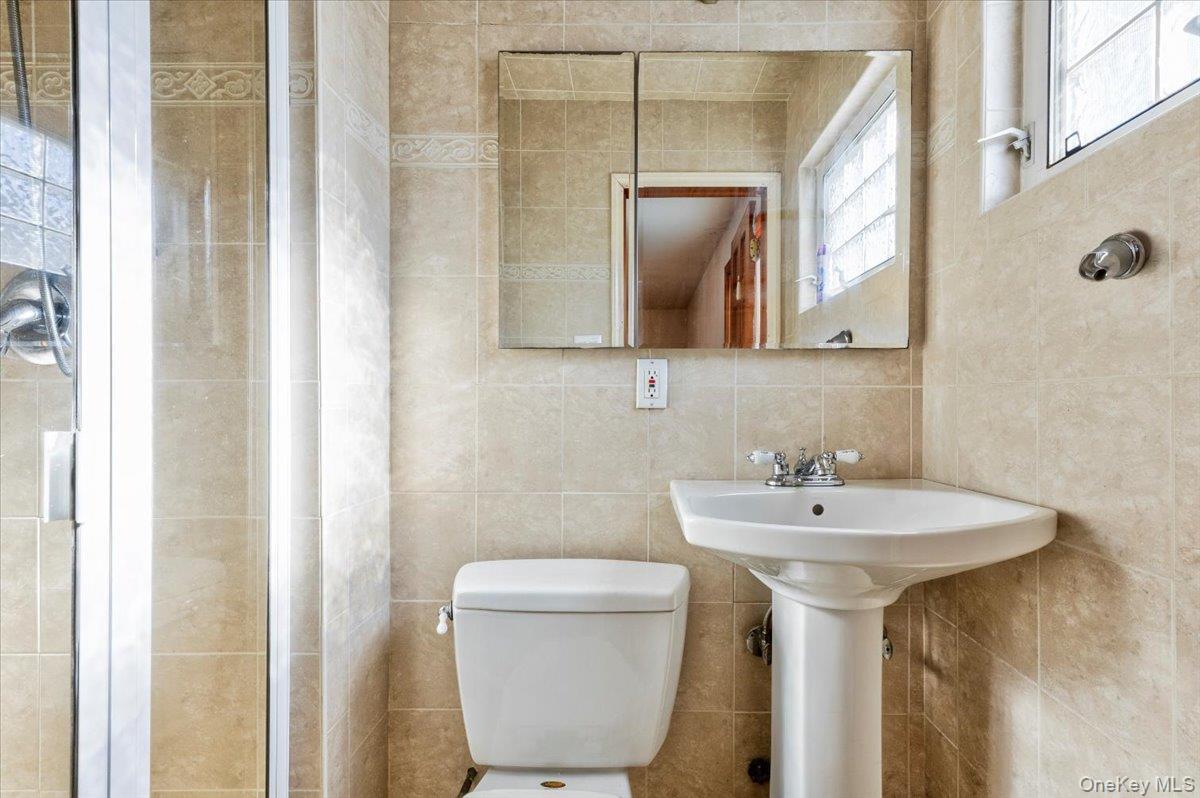 #19 photo, 161-08 86 Street, Howard Beach , NY 11414