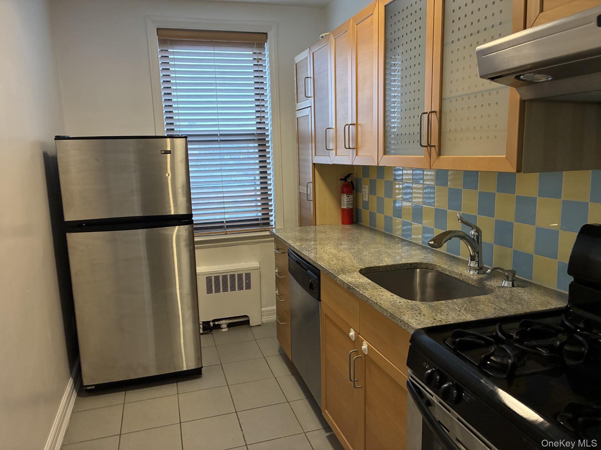 #12 photo, 75-20 113th Street, 皇后區 Forest Hills , NY 11375