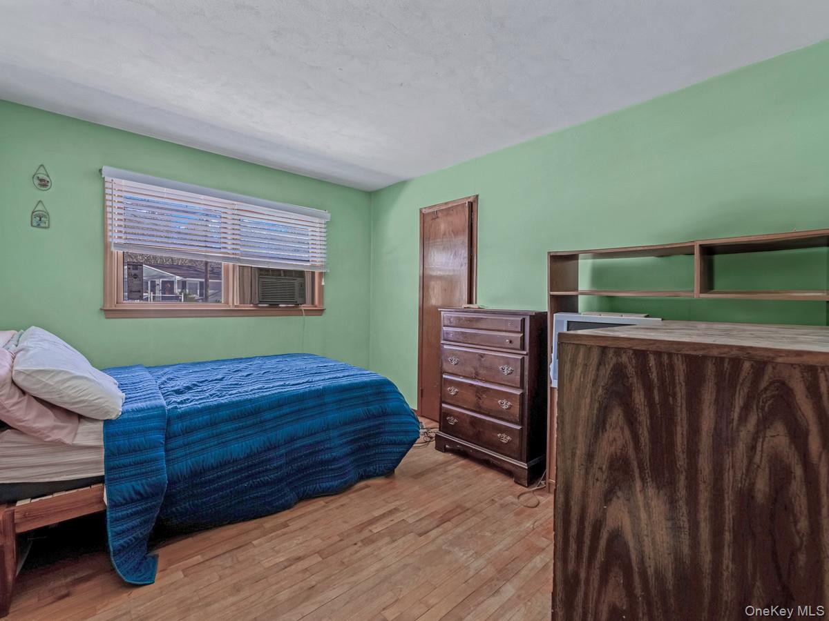 #11 photo, 103 Glider Avenue, Саффолк ‖ Riverhead , NY 11901