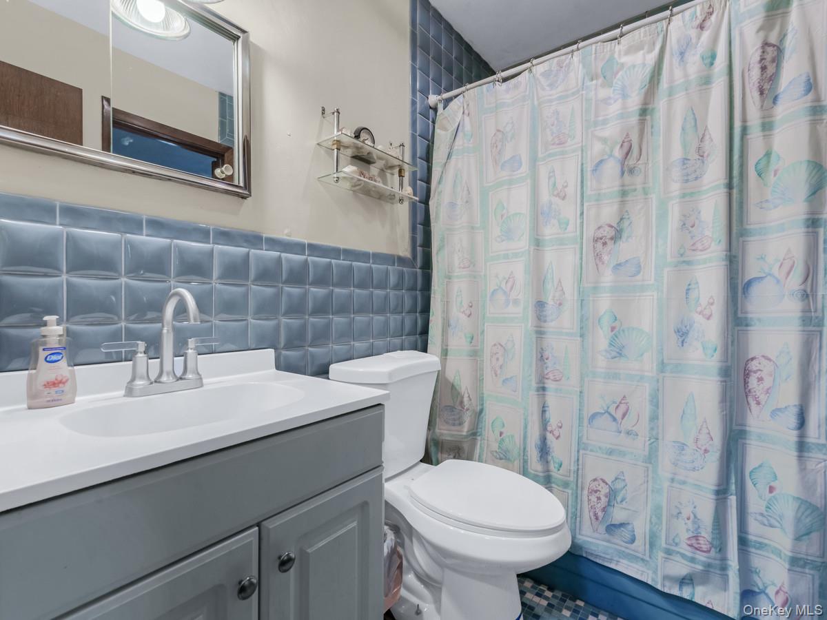 #12 photo, 103 Glider Avenue, Саффолк ‖ Riverhead , NY 11901