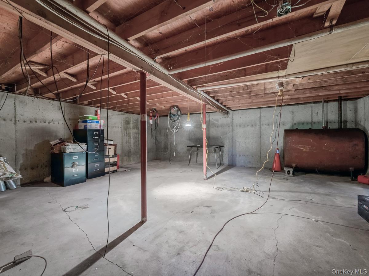 #16 photo, 103 Glider Avenue, Саффолк ‖ Riverhead , NY 11901