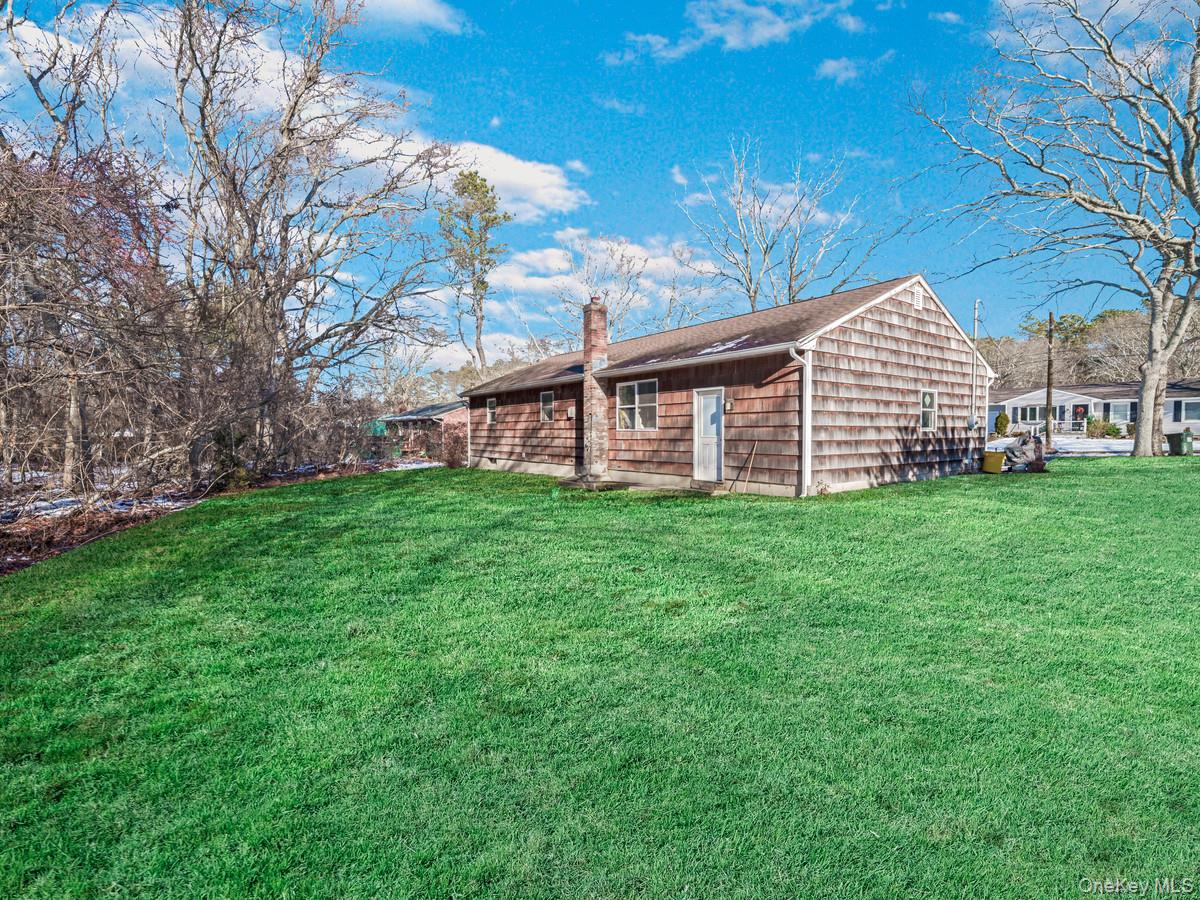 #2 photo, 103 Glider Avenue, Саффолк ‖ Riverhead , NY 11901