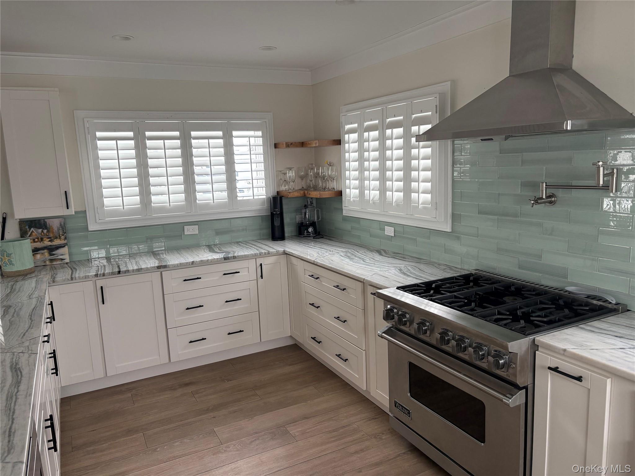 #2 photo, 2 Bay 9th Street, Саффолк ‖ West Islip , NY 11795