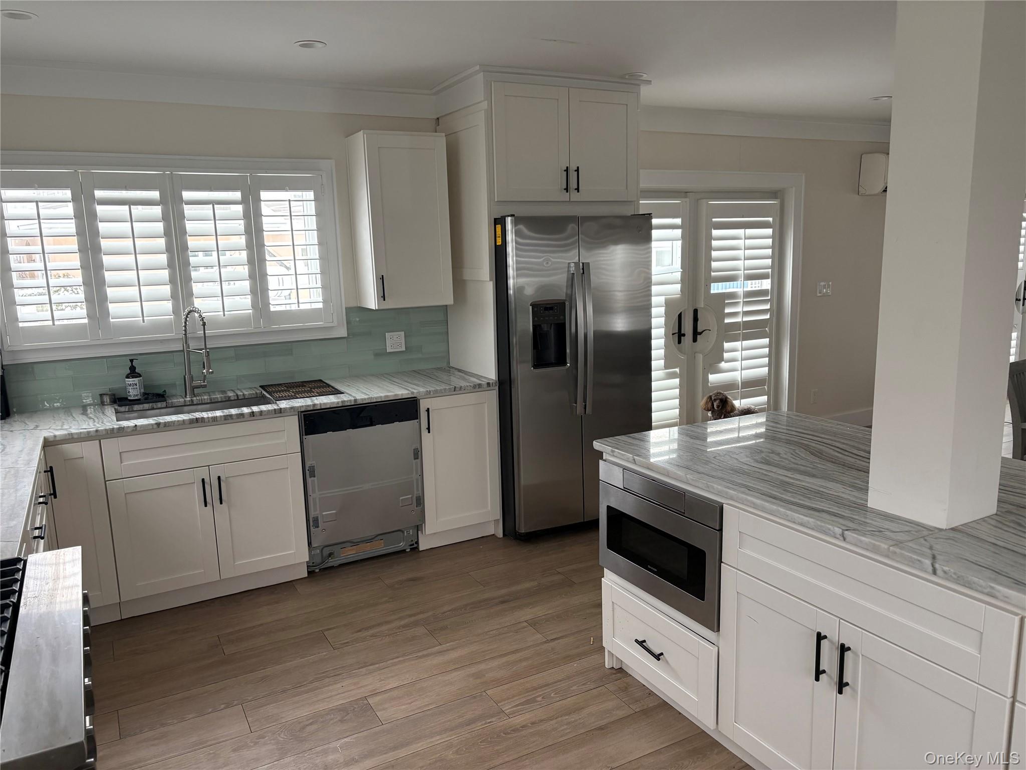 #3 photo, 2 Bay 9th Street, Саффолк ‖ West Islip , NY 11795