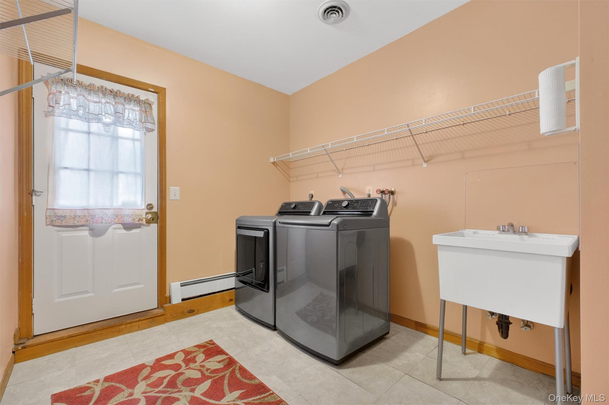 #12 photo, 29 Deer Brook Drive, New Windsor , NY 12553