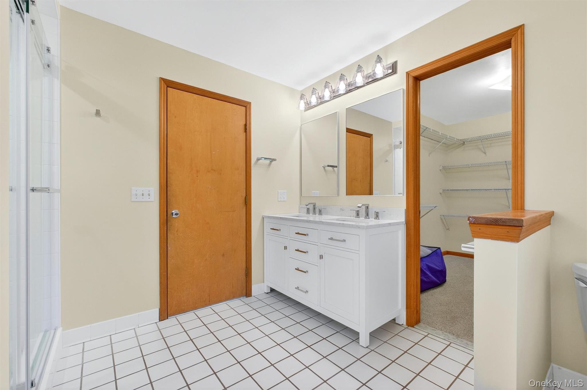 #15 photo, 29 Deer Brook Drive, New Windsor , NY 12553