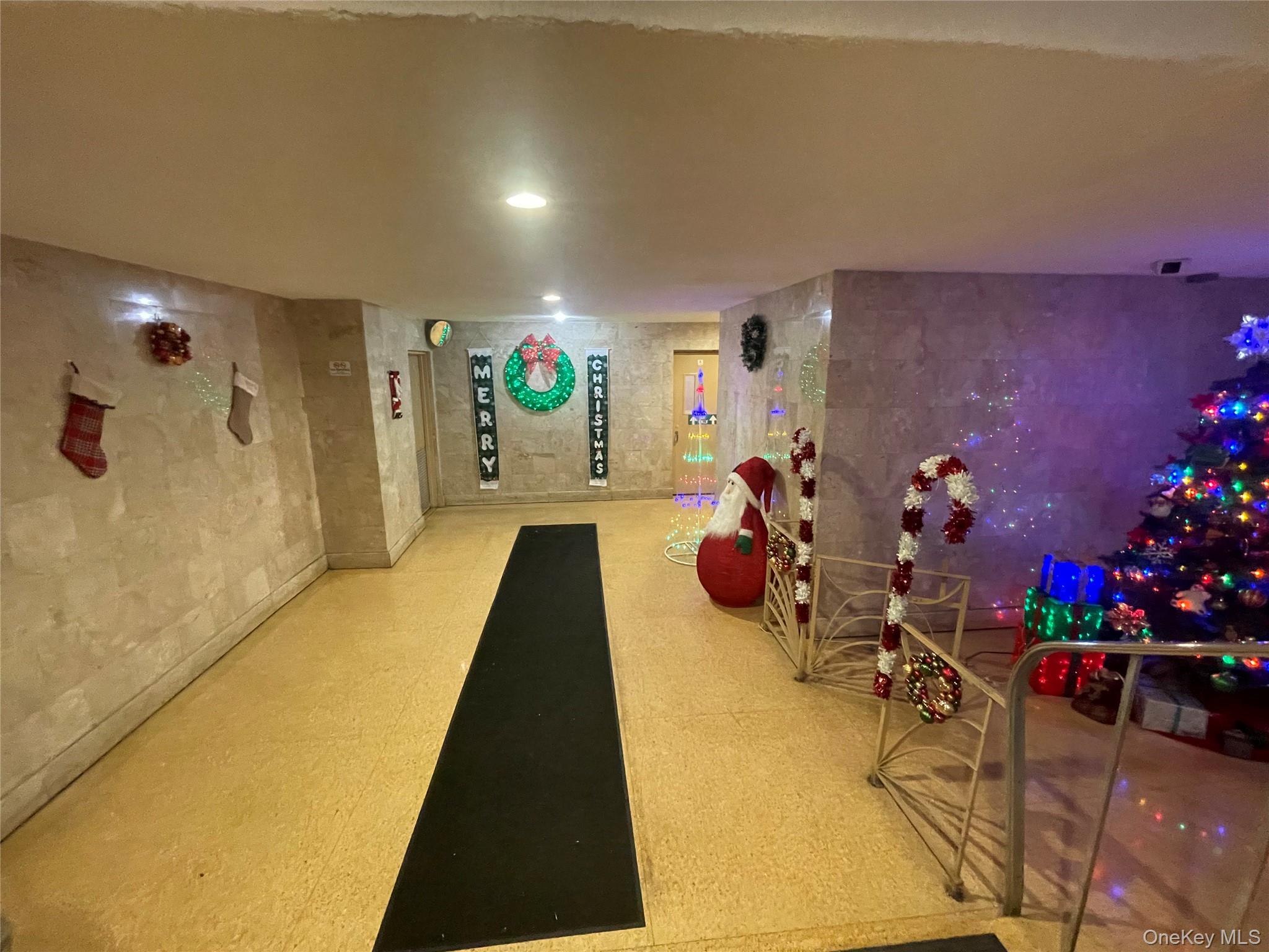 #3 photo, 99-35 59 Avenue, קווינס Corona , NY 11368