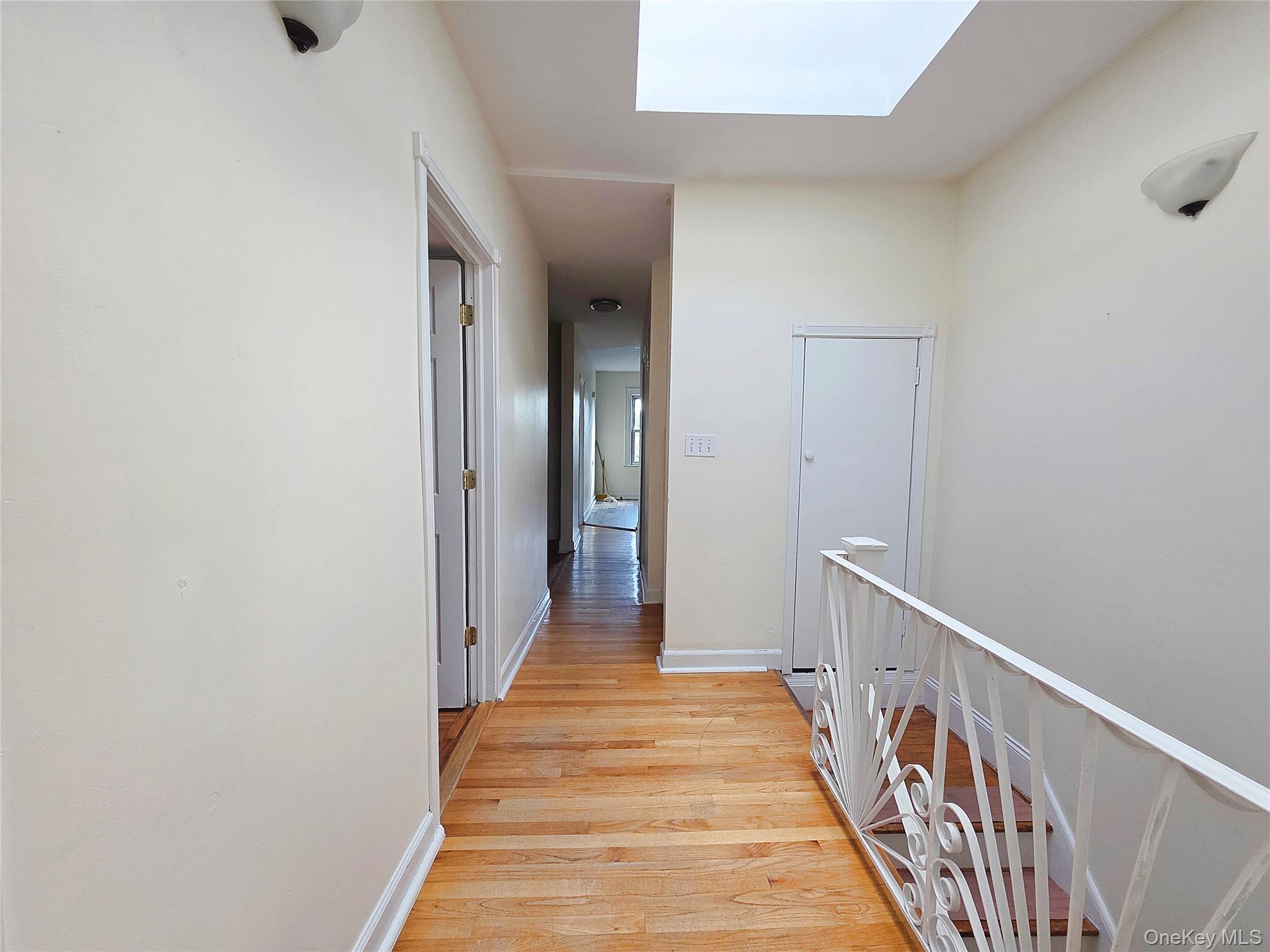 #19 photo, 60-48 80th Avenue, Glendale , NY 11385