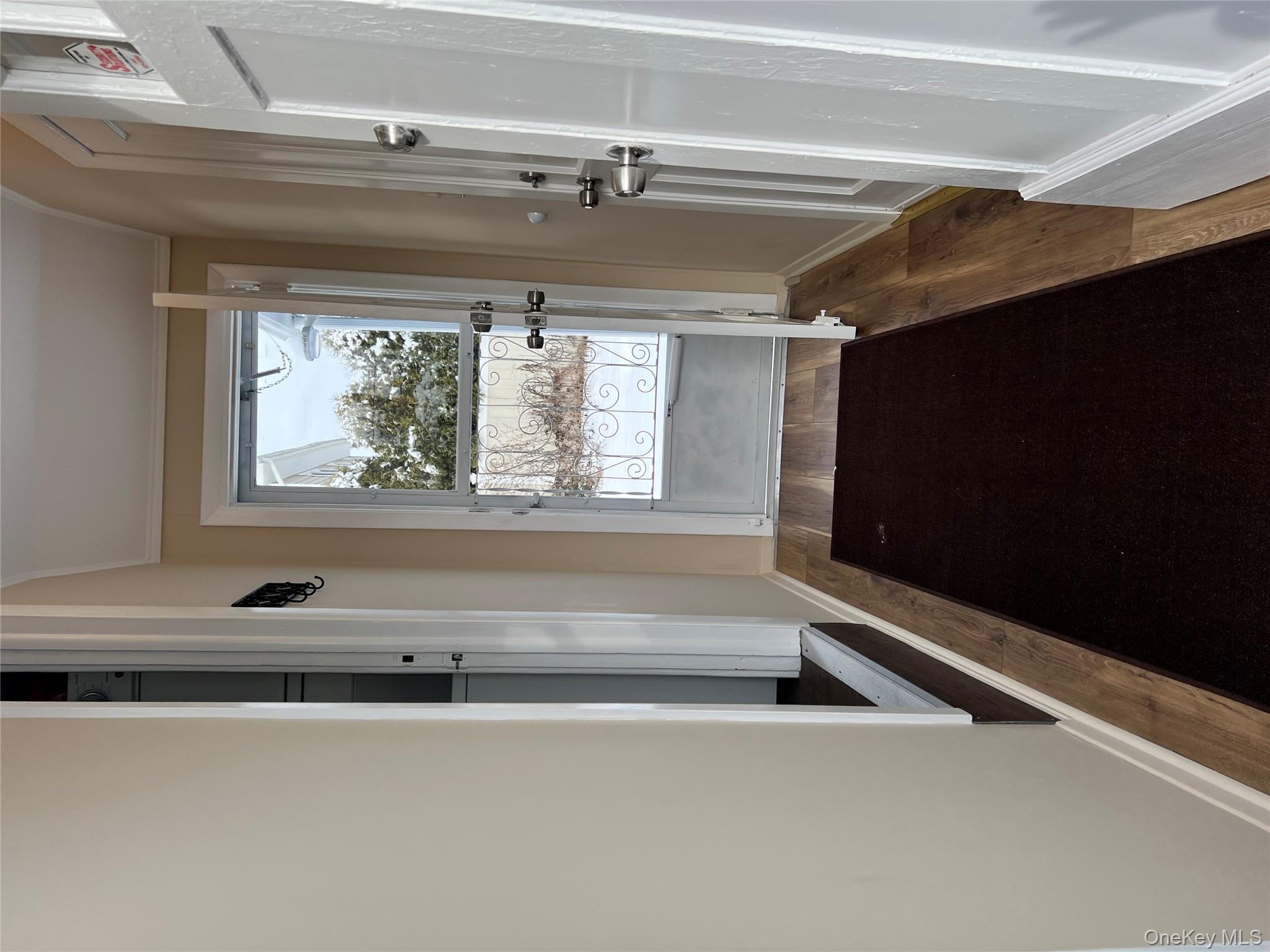 #13 photo, 223 Clay Pitts Road, East Northport , NY 11731