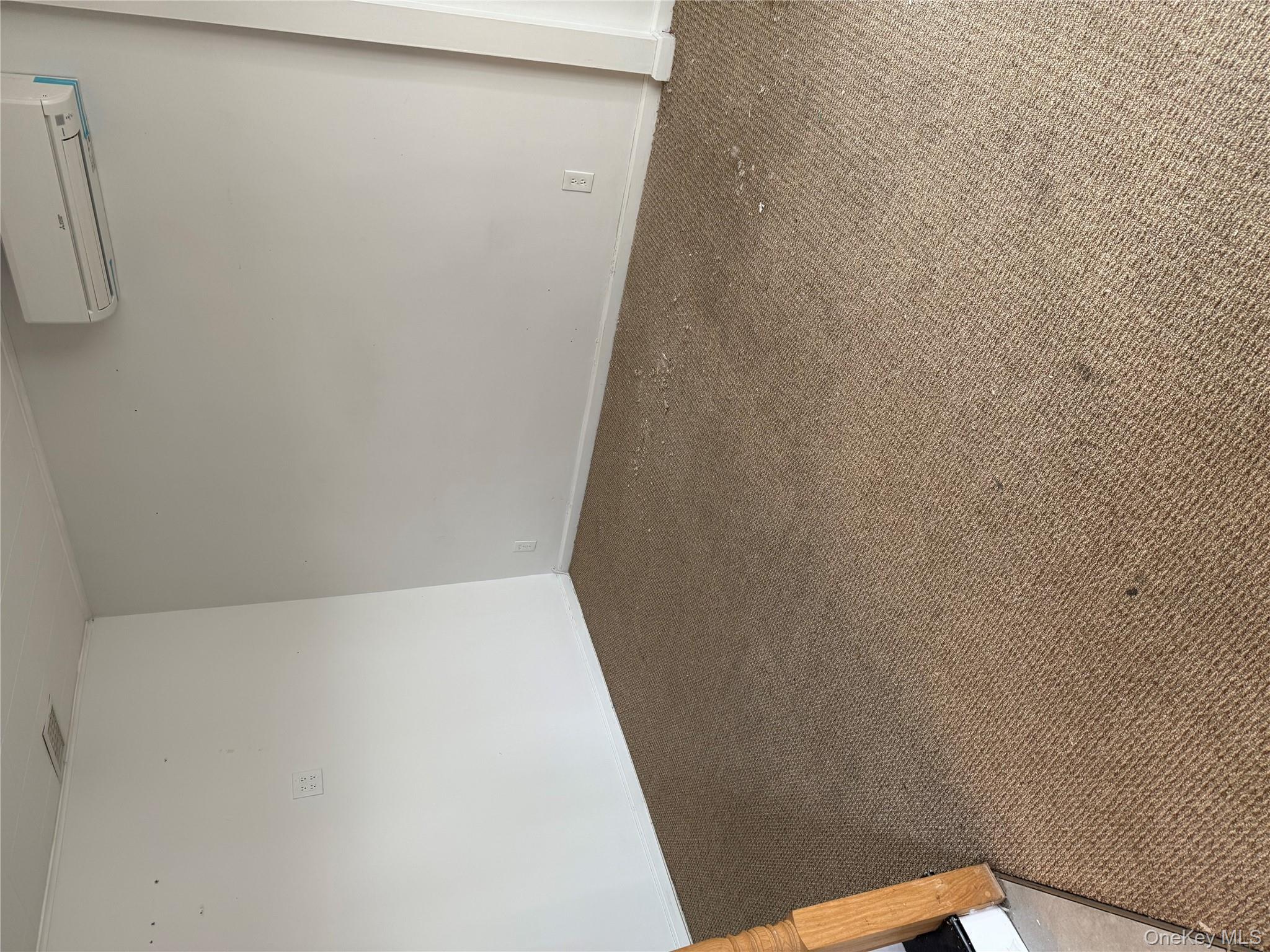 #2 photo, 4620 190 Street, Куинс ‖ Flushing , NY 11358