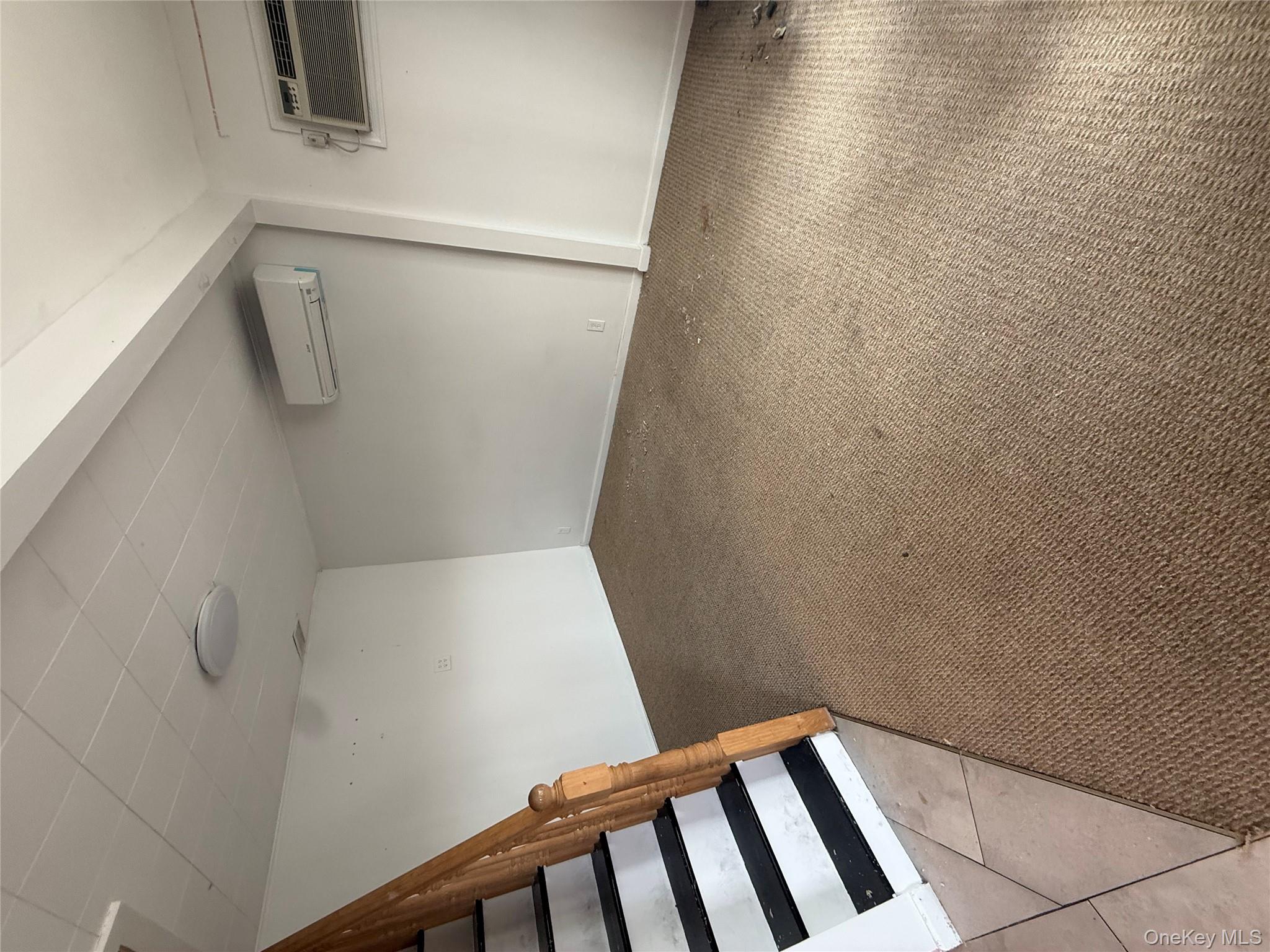 #3 photo, 4620 190 Street, Куинс ‖ Flushing , NY 11358